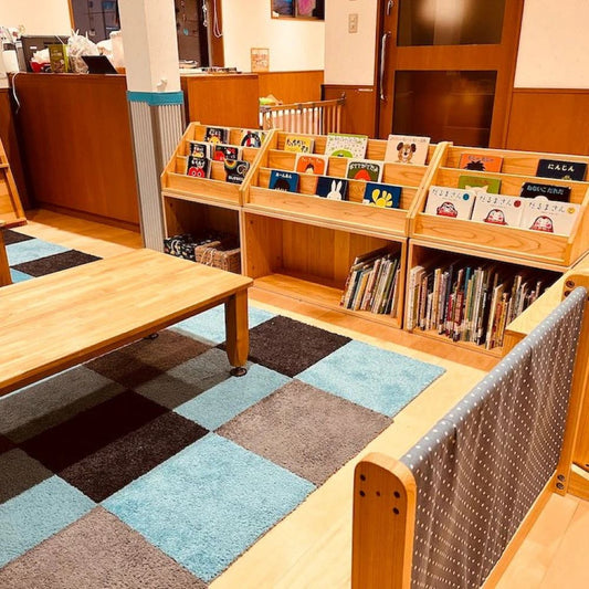 なかよしライブラリー　絵本コーナー