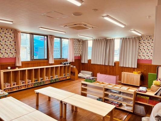 なかよしライブラリー　保育家具　古川認定こども園への導入事例