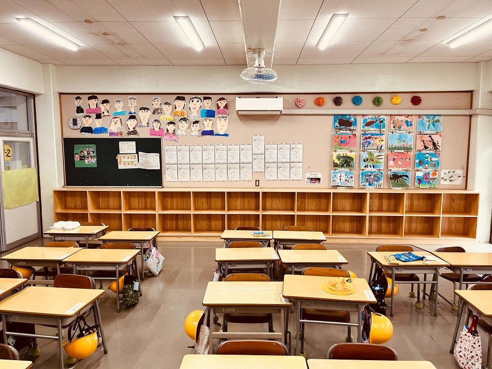 枝川小学校導入事例｜高知県産ヒノキを使った木製ロッカーで教室が明るく香る空間に