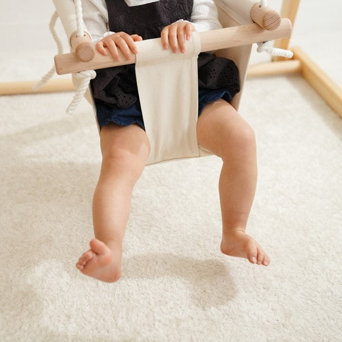 室内ブランコ・プレイテント
