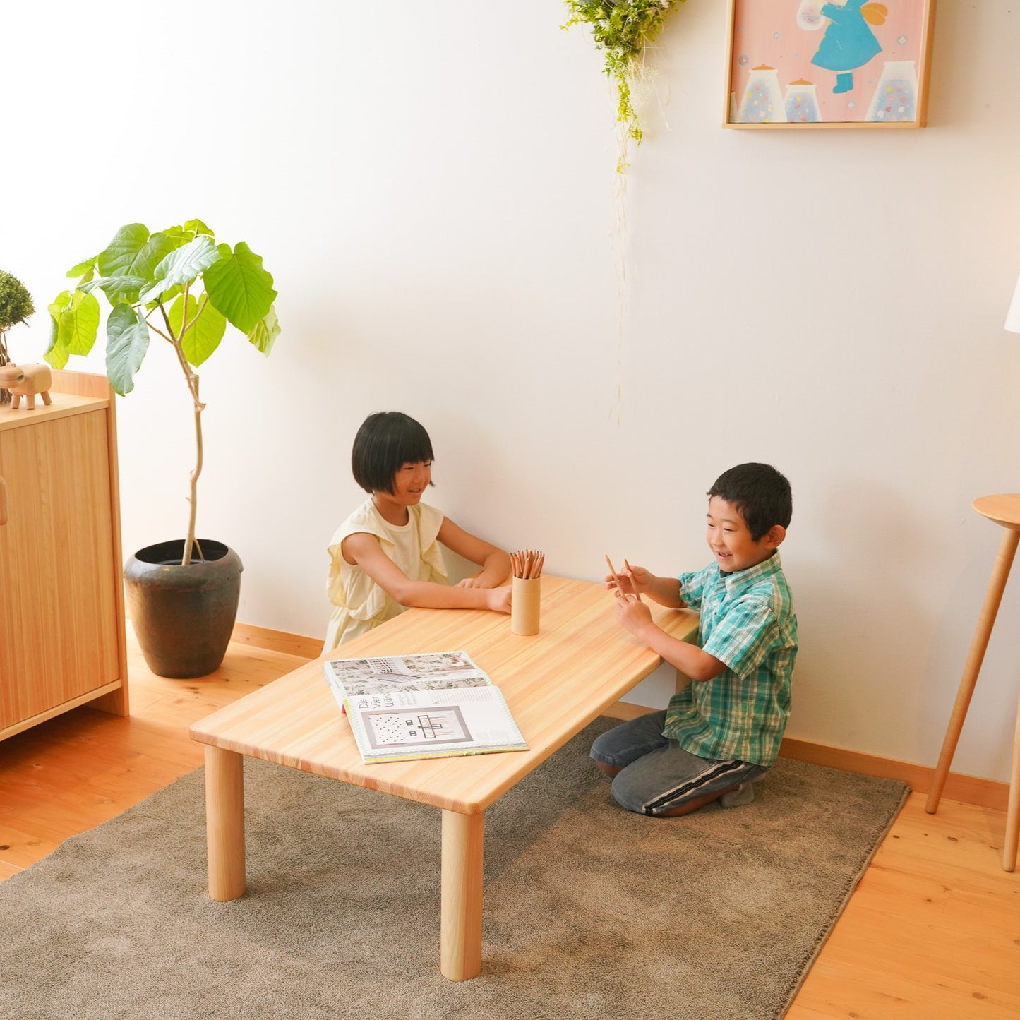 長方形の角テーブル