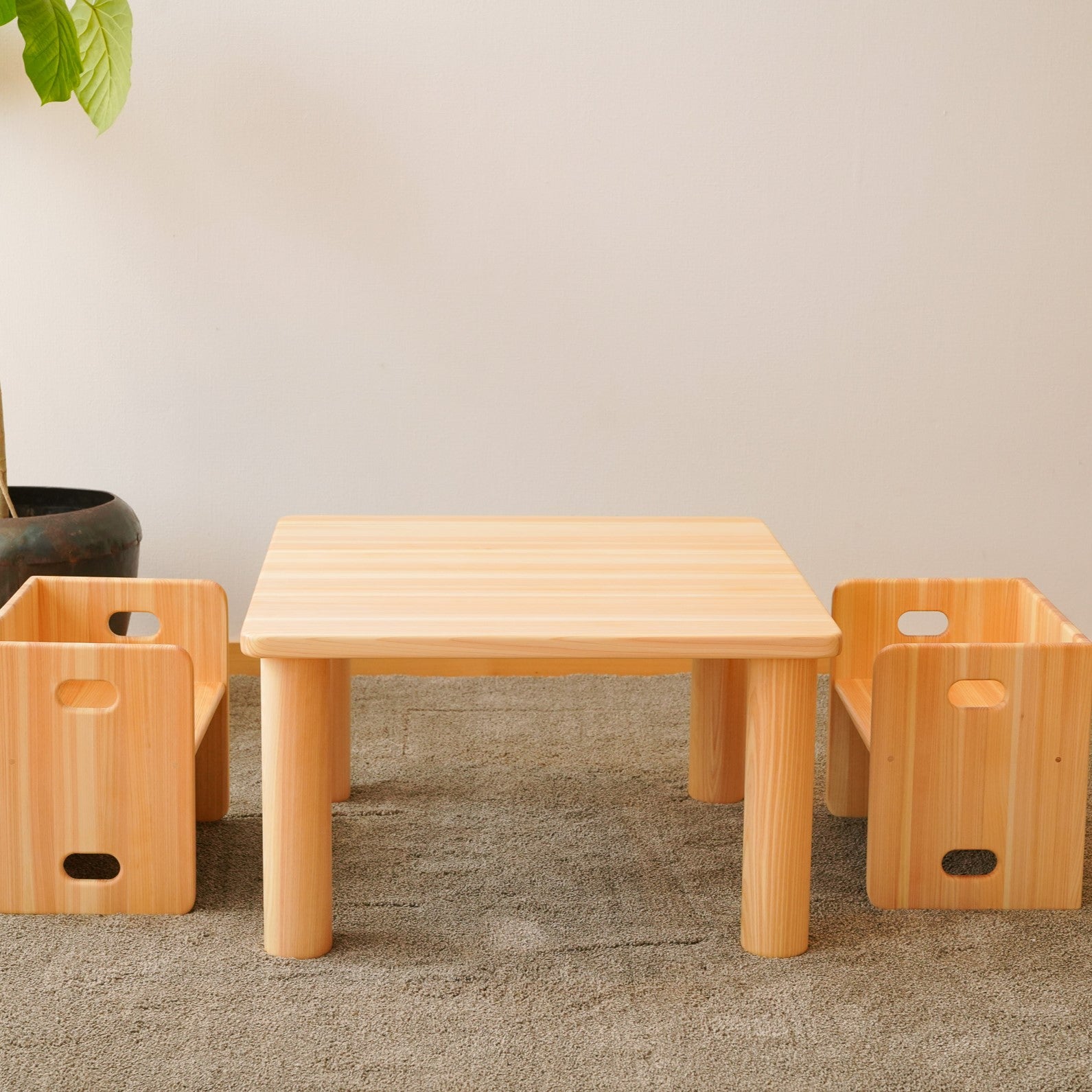 files/square-table_4.jpg