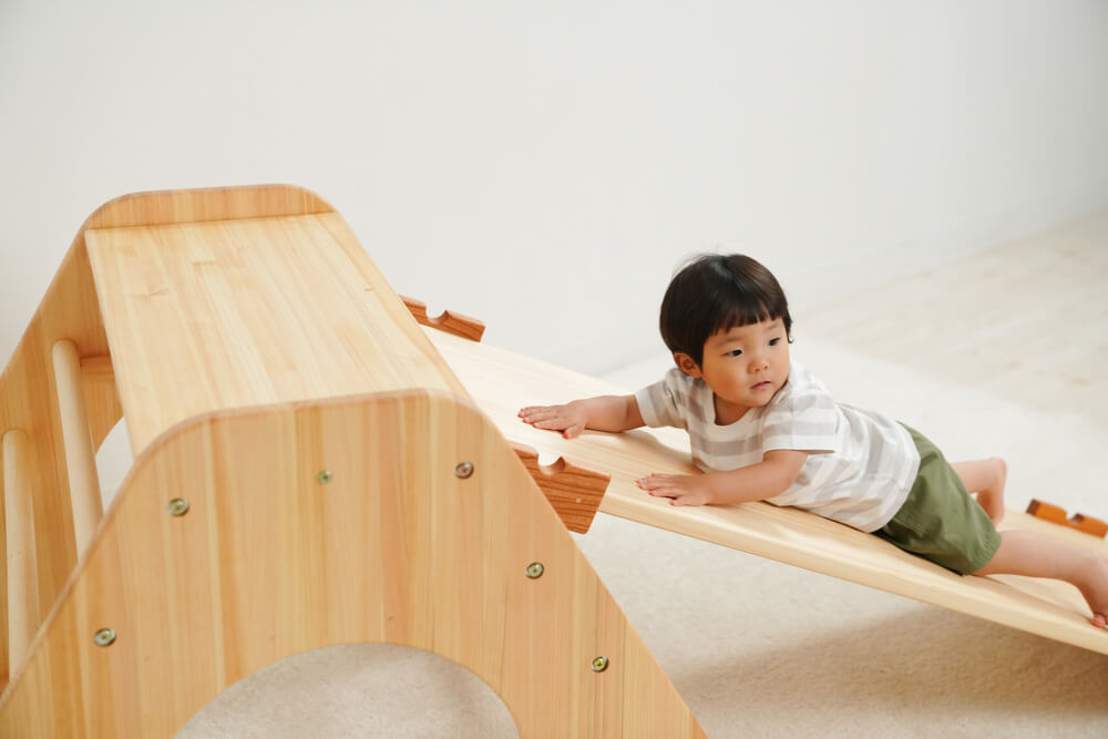 木製室内遊具登り台+滑り台