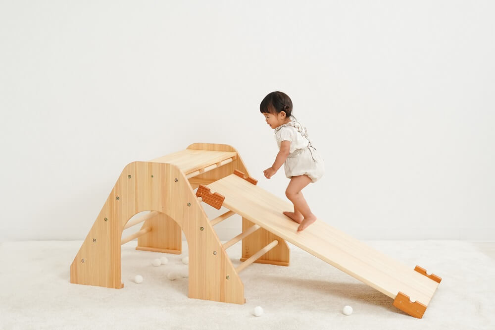木製室内遊具登り台+滑り台