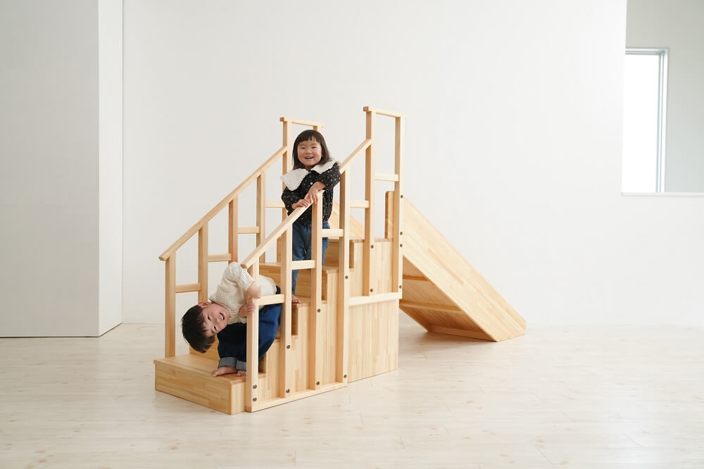 木製室内遊具階段滑り台