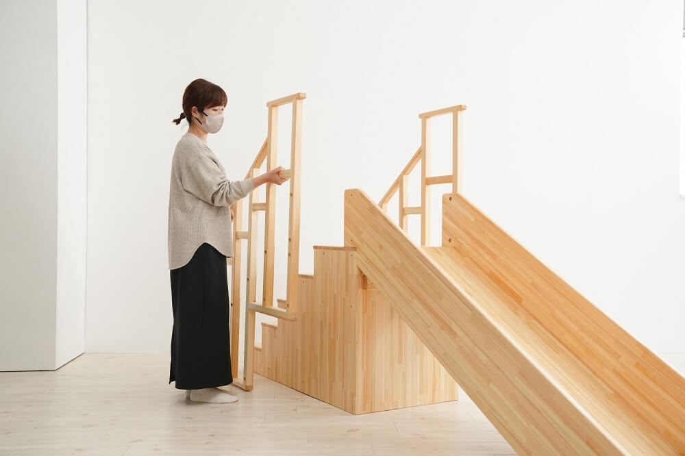 木製室内遊具階段滑り台