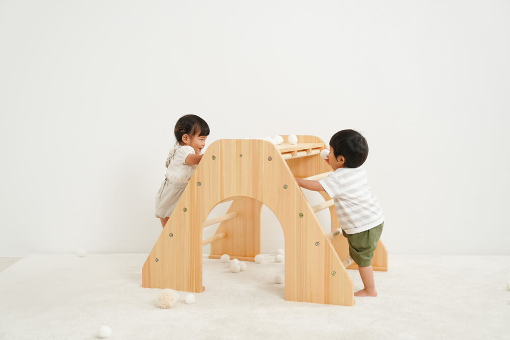 木製室内遊具登り台+滑り台