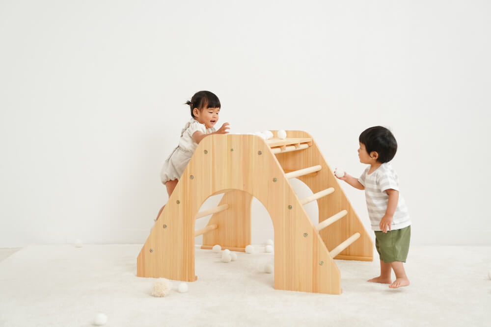 木製室内遊具登り台+滑り台